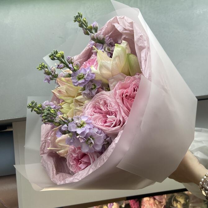 Авторский букет «Весеннее вдохновение»