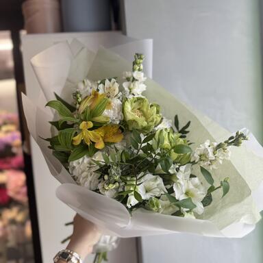 Авторский букет «Green light»