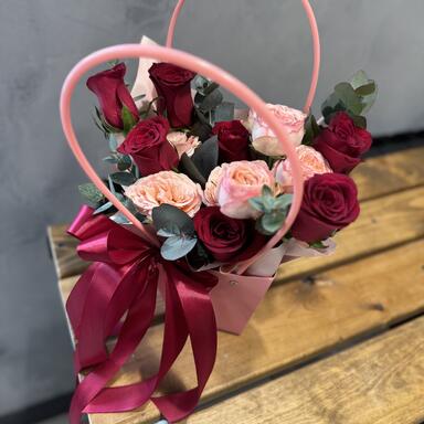 Сумочка с розами и эвкалиптом «Love you»