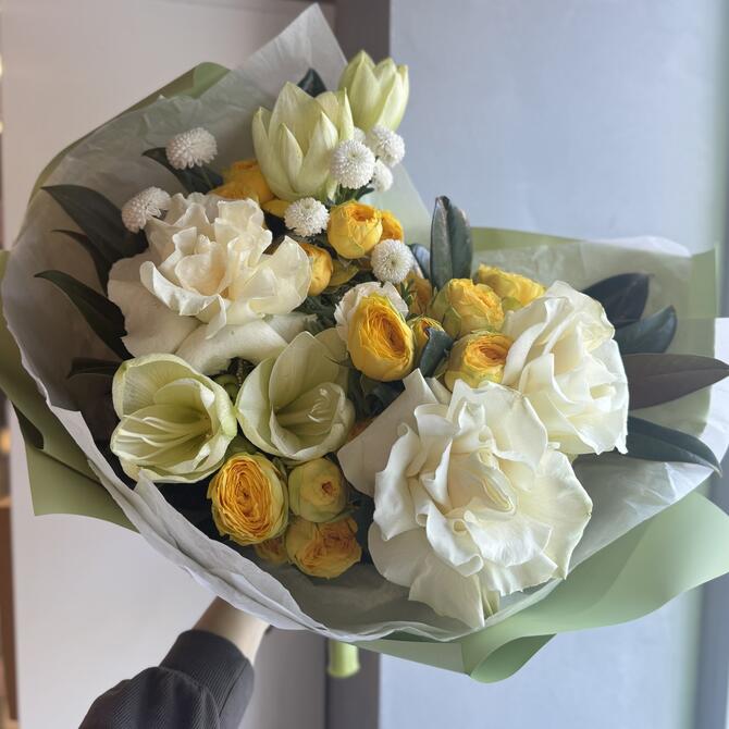 Авторский букет «Parrot»