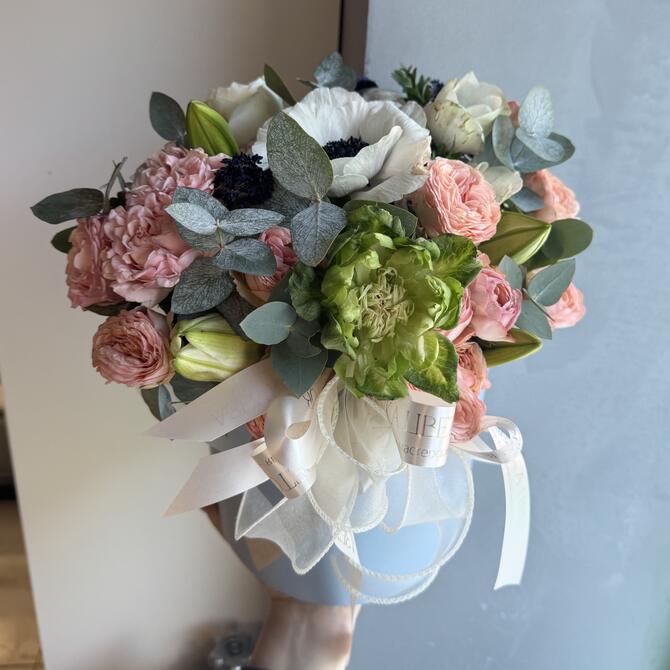 Композиция в коробке  «Grace» 