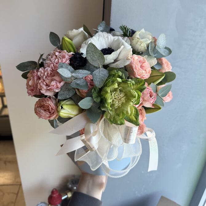 Композиция в коробке  «Grace» 