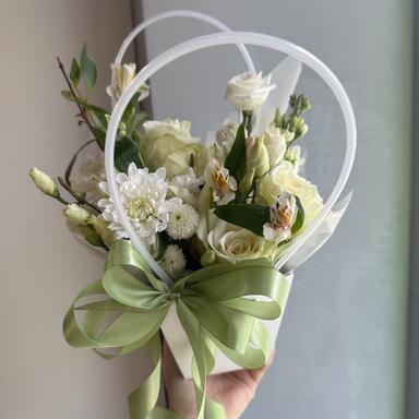 Цветы в сумочке «White angel»