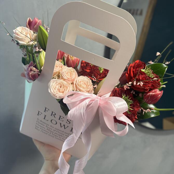 Композиция в сумочке «luisa» 