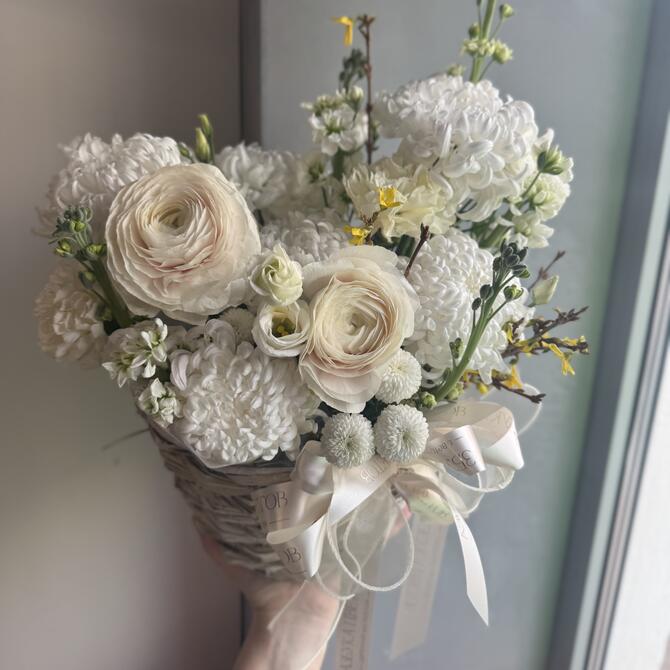 Композиция в корзине «Zephyr»