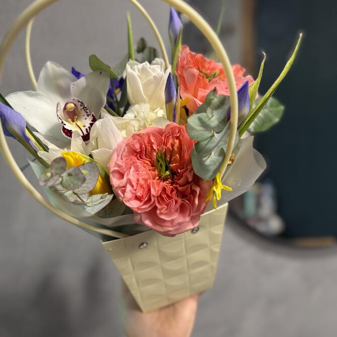 Сумочка с цветами «Parrot»