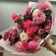 Букет «Berry» с пионами Coral Charm
