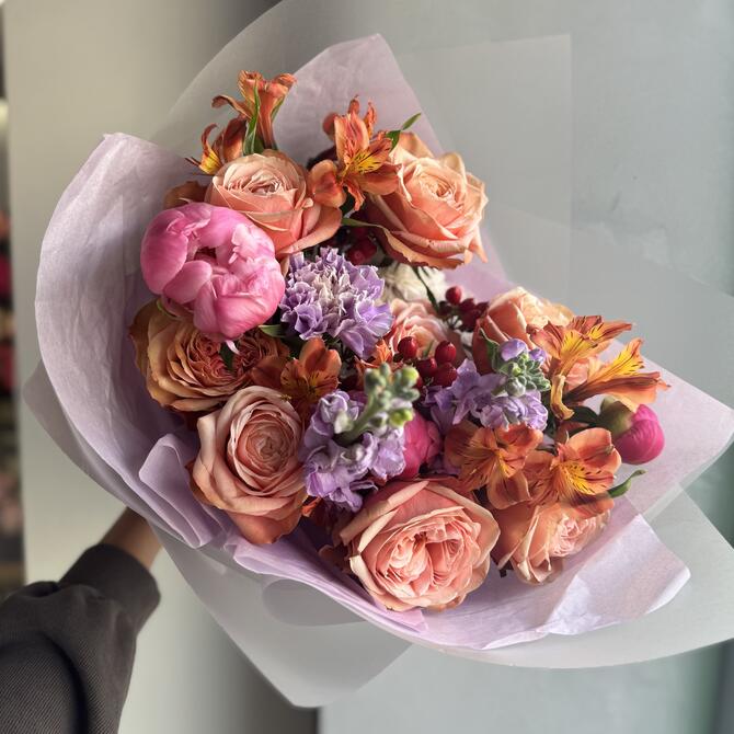 Сборный букет «Camilla»