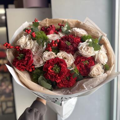 Авторский букет «Red Monster»