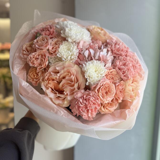 Сборный букет «Cream Caramel»