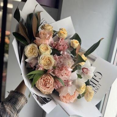Большой букет «Peach&cream»