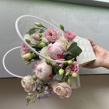 Композиция  «Пионовый бум»