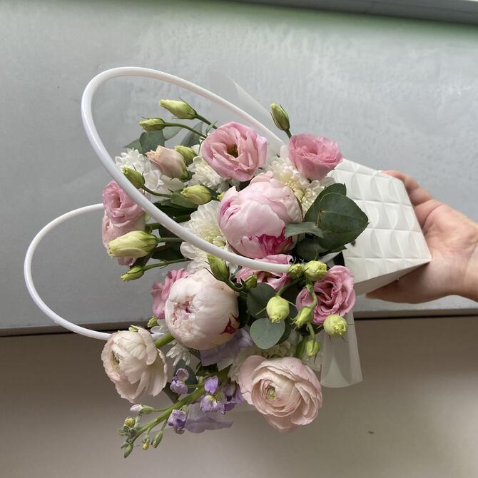 Композиция  «Пионовый бум»